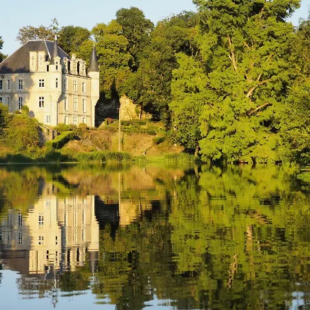 Tatil Evi La Maison Du Gardien Domaine Du Chateau Des Loups Echire