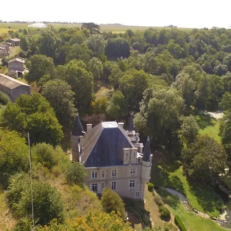 La Maison Du Gardien Domaine Du Chateau Des Loups Сasa de vacaciones