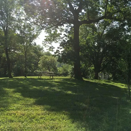 La Maison Du Gardien Domaine Du Chateau Des Loups Tatil Evi Echire