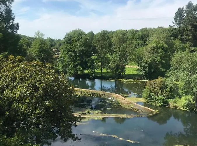 La Maison Du Gardien Domaine Du Château Des Loups *